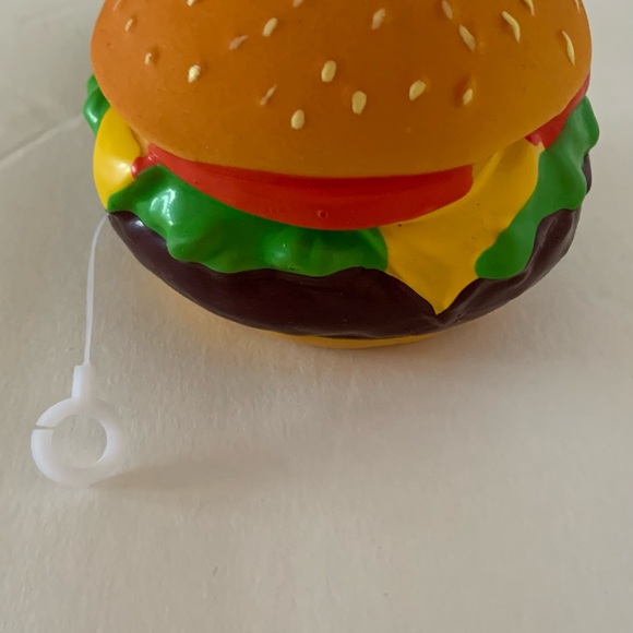 Cheeseburger dog toy - Picture 9 of 10